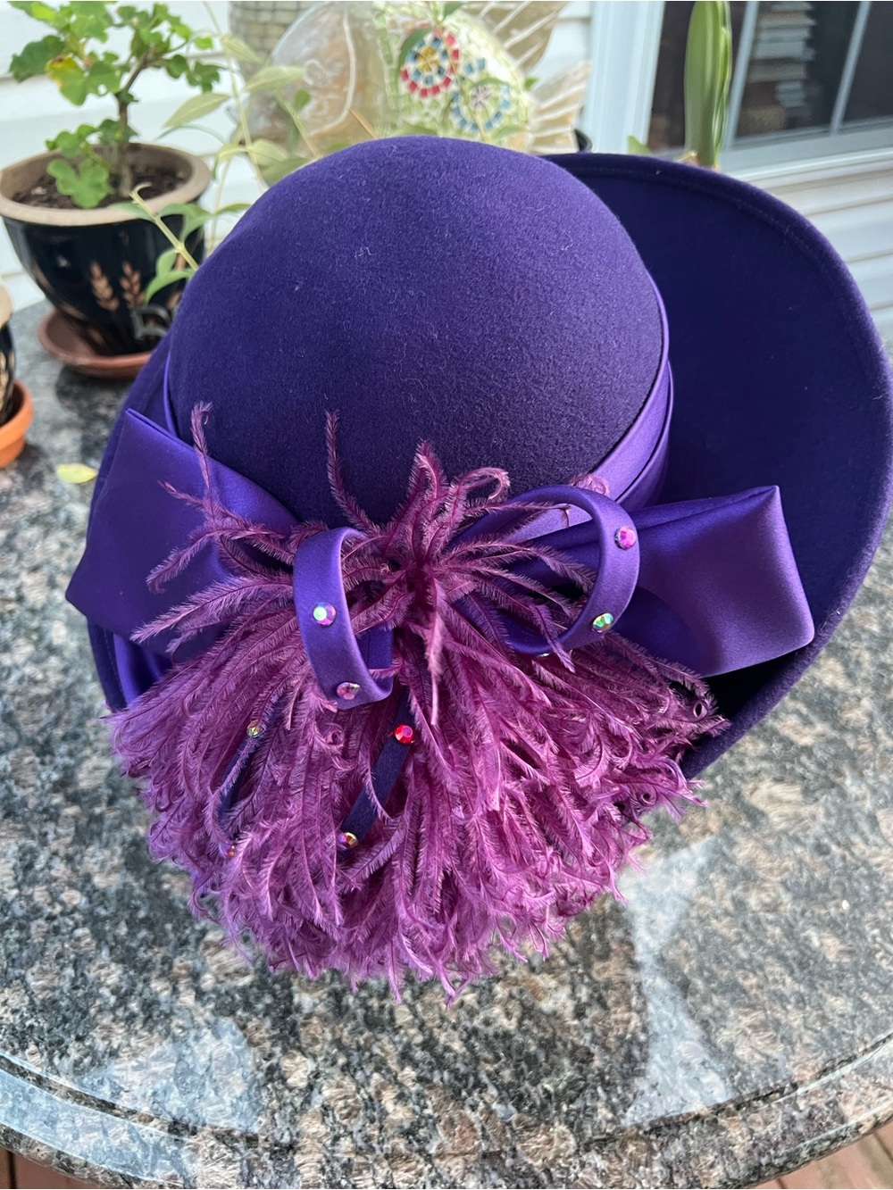 Deborah VTG Wool Hat Ostrich Feathers And Scattered Rhinestones Elegant